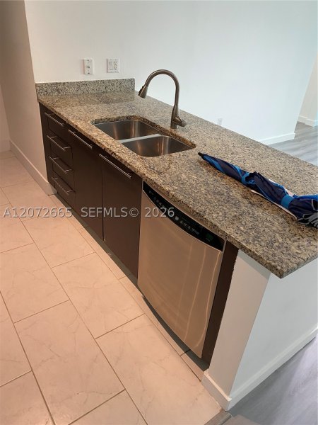 Alquiler de apartamento en The Plaza Tower I 801