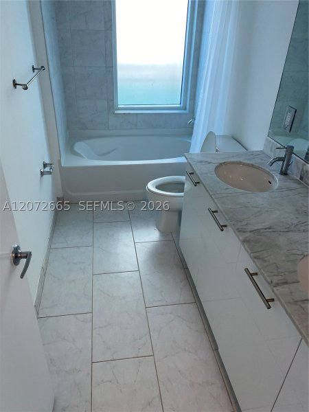 Alquiler de apartamento en The Plaza Tower I 801