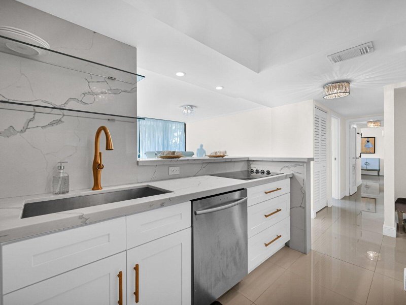 Property photo # 13