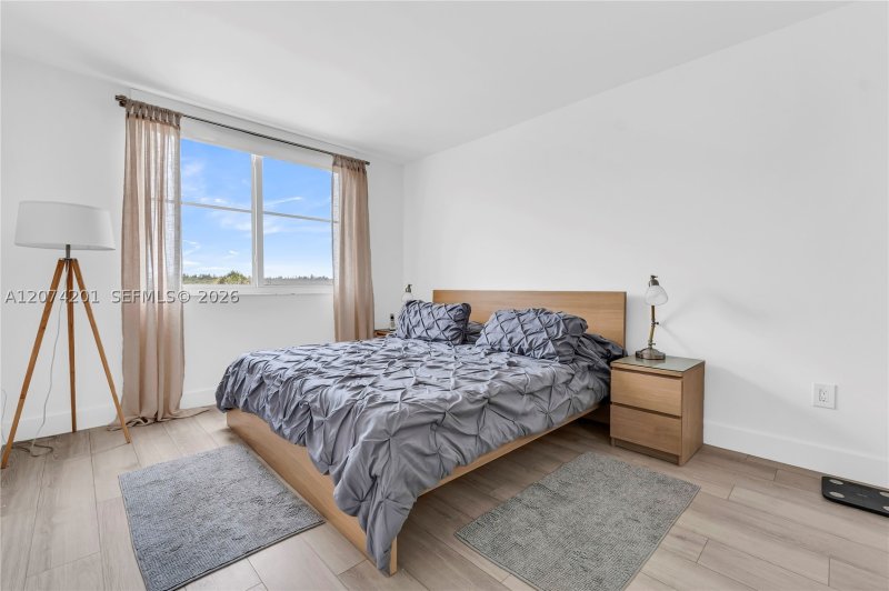 Aluguel de apartamento no Arlen House 214
