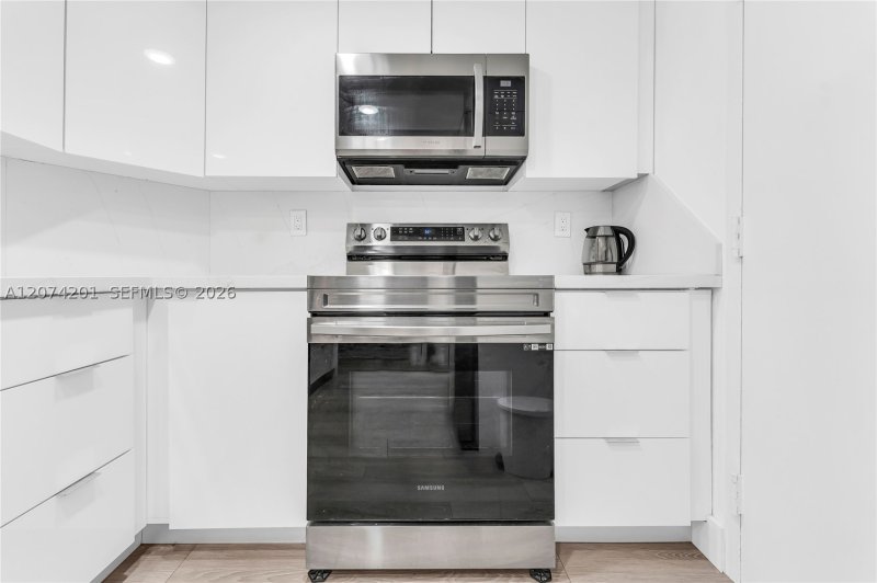 Aluguel de apartamento no Arlen House 214