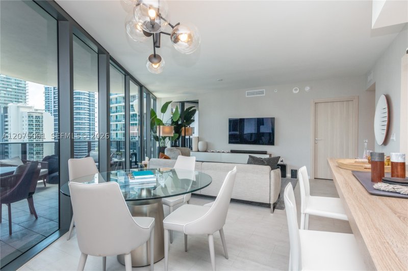 Aluguel de apartamento no Brickell Flatiron 3201