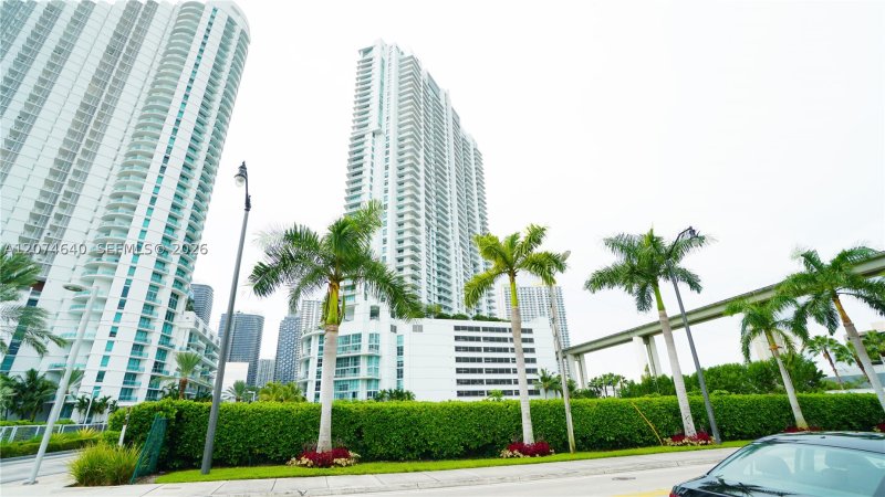 Alquiler de apartamento en The Ivy 4406