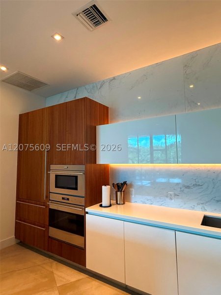 Property photo # 14