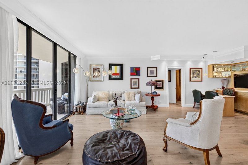 Condo for sale at 3000 Williams Island 1201