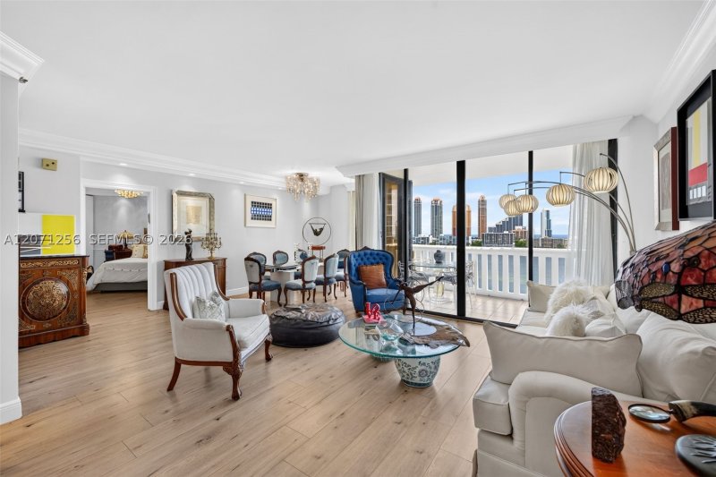 Condo for sale at 3000 Williams Island 1201