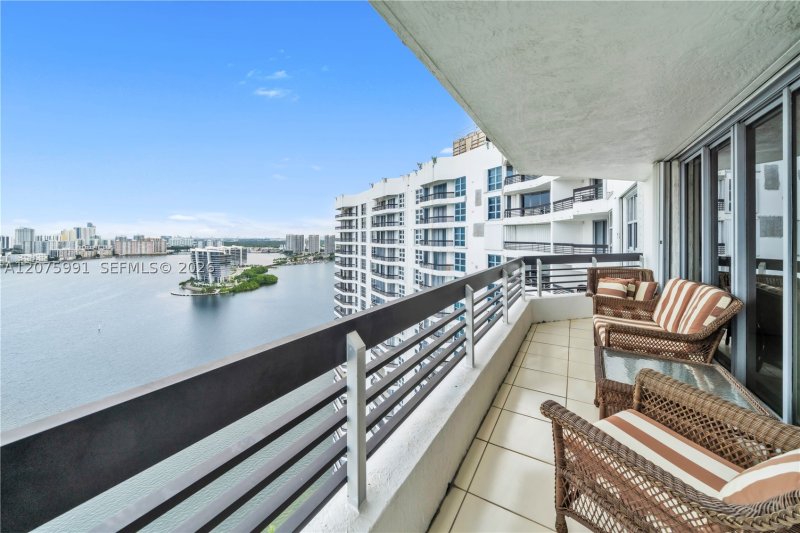 Apartment for rent at Mystic Pointe 500 3210