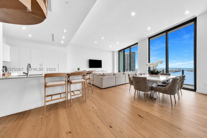 Comprar apartamento en Dua Miami - SLS Brickell Condo UPH3