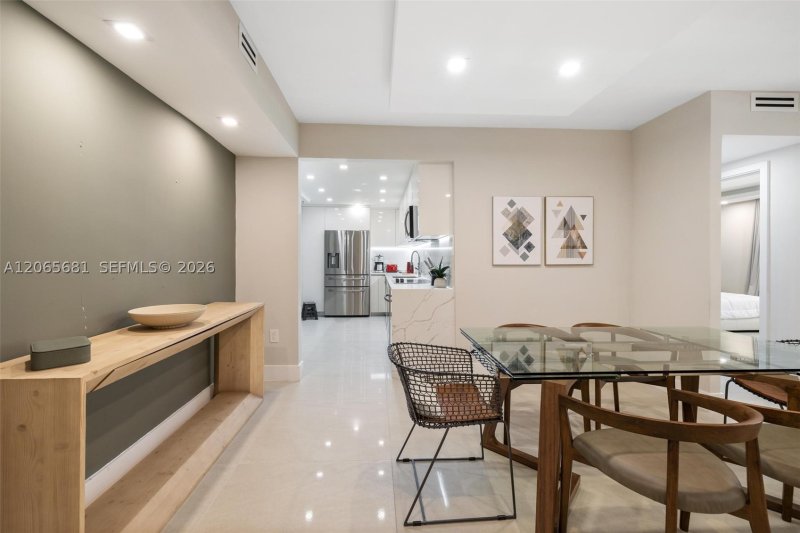 Condo for sale at The Plaza Bal Harbour 1223