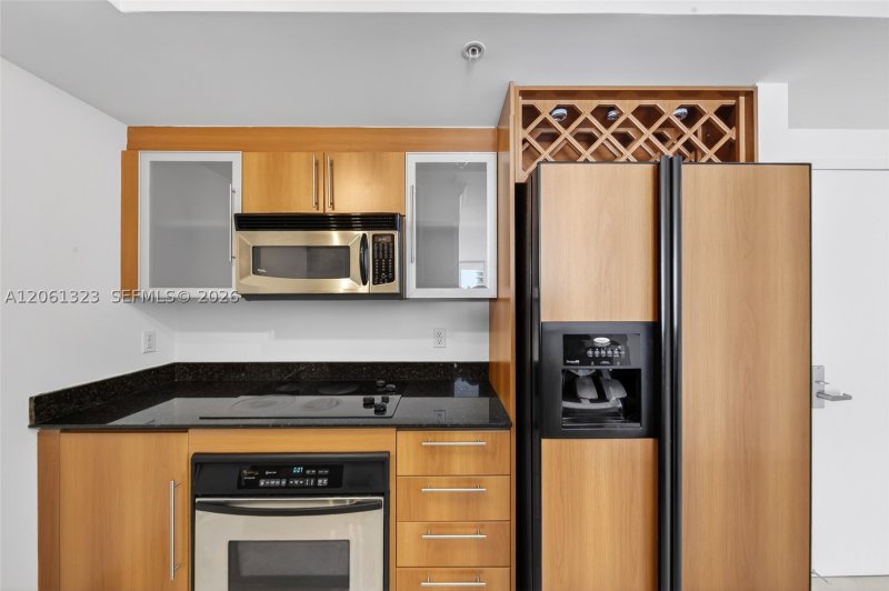 Alquiler de apartamento en One Miami East Tower 2219