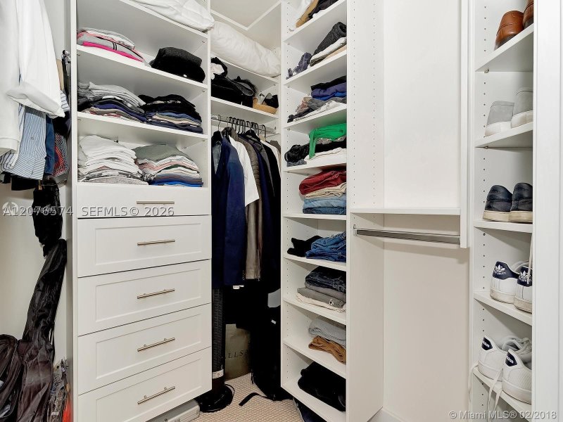 Comprar apartamento no Caribbean Breeze 3-1403