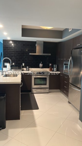 Comprar apartamento no Caribbean Breeze 3-1403