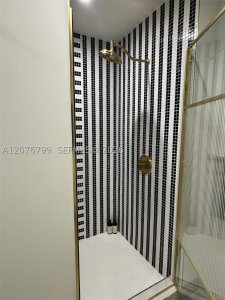 Property photo # 11