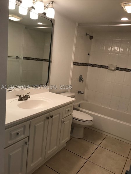 Comprar apartamento no The Venetia 30E