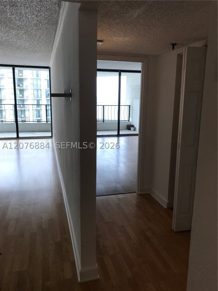 Comprar apartamento no The Venetia 30E