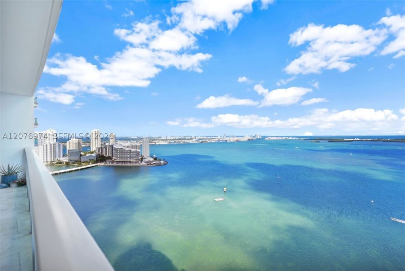 Condo for sale at Jade Brickell 3607