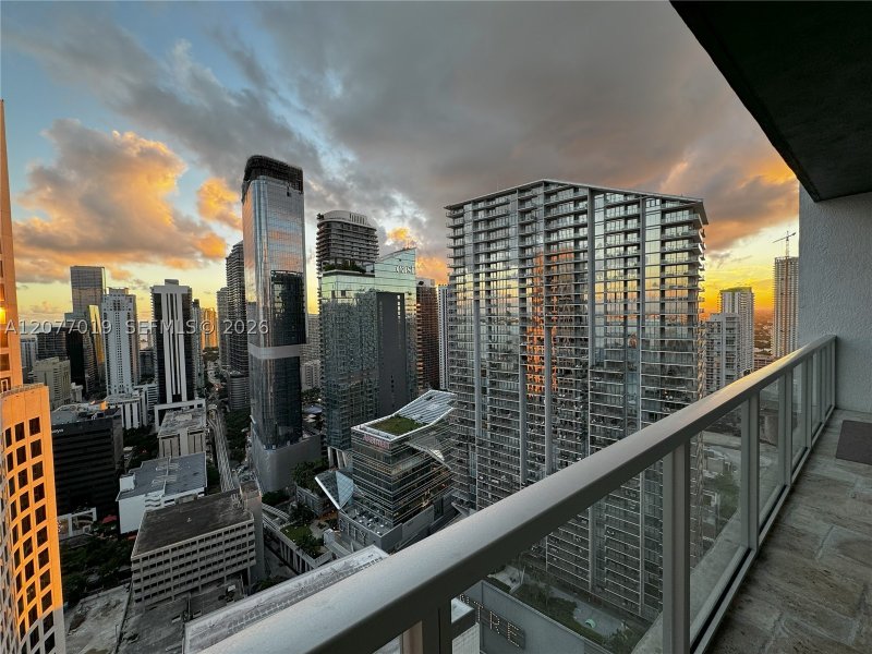 Apartment for rent at 500 Brickell West Tower 4106