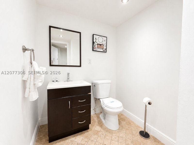 Property photo # 4