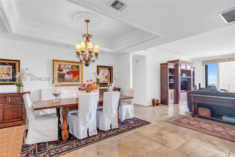 Alquiler de apartamento en Ocean Tower Two PH04