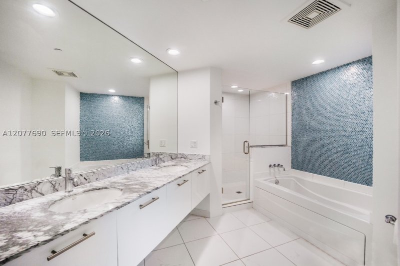Apartment for rent at 500 Brickell West Tower 3901