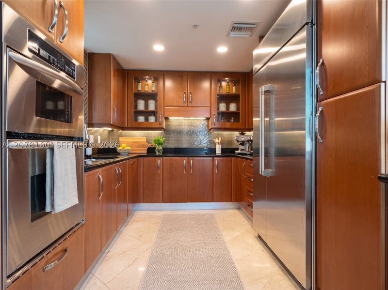 Condo for sale at Parc At Turnberry 312