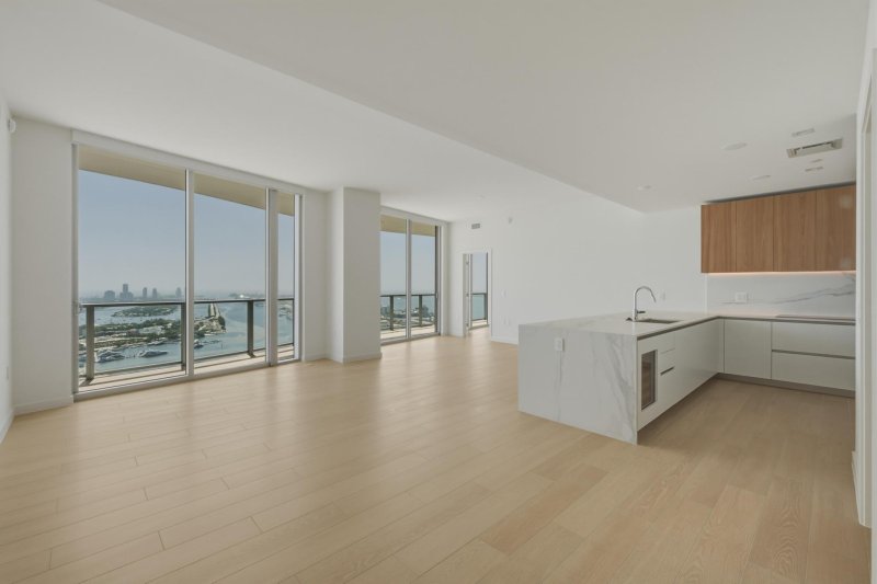 Property photo # 13