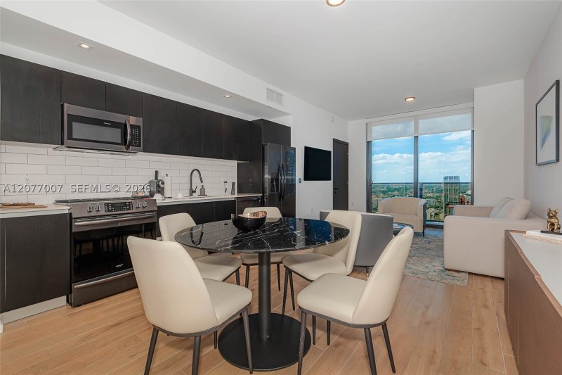 Condo for sale at The Elser Hotel and Residences 4118