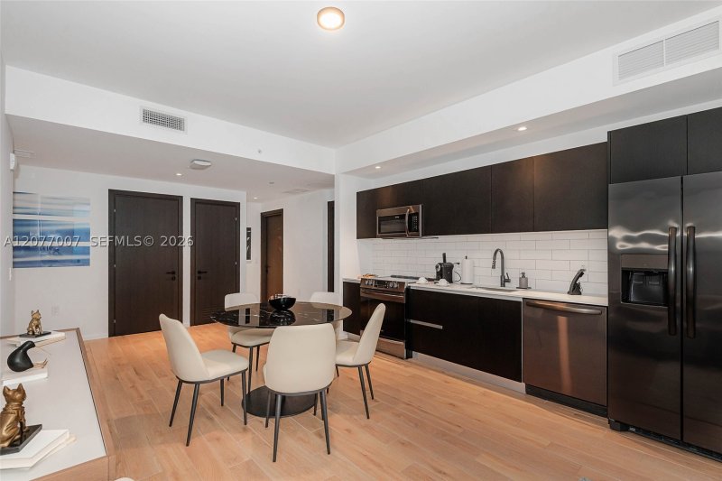 Condo for sale at The Elser Hotel and Residences 4118