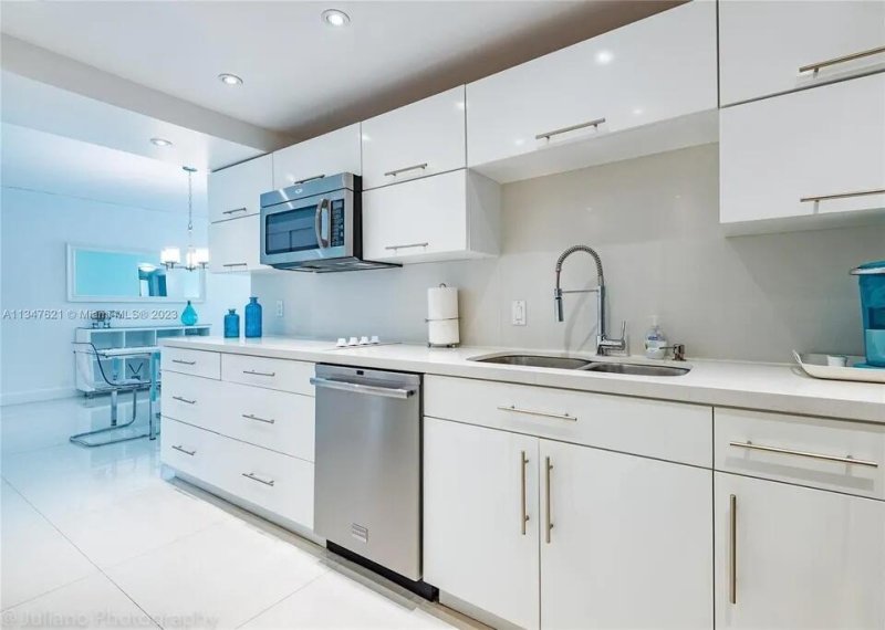 Comprar apartamento no Tides Hollywood Beach 2H