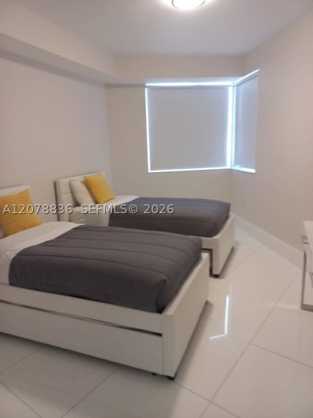 Alquiler de apartamento en Turnberry Village 1212