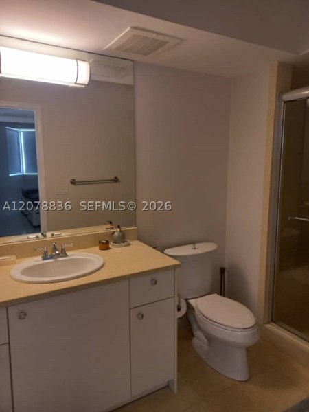 Alquiler de apartamento en Turnberry Village 1212