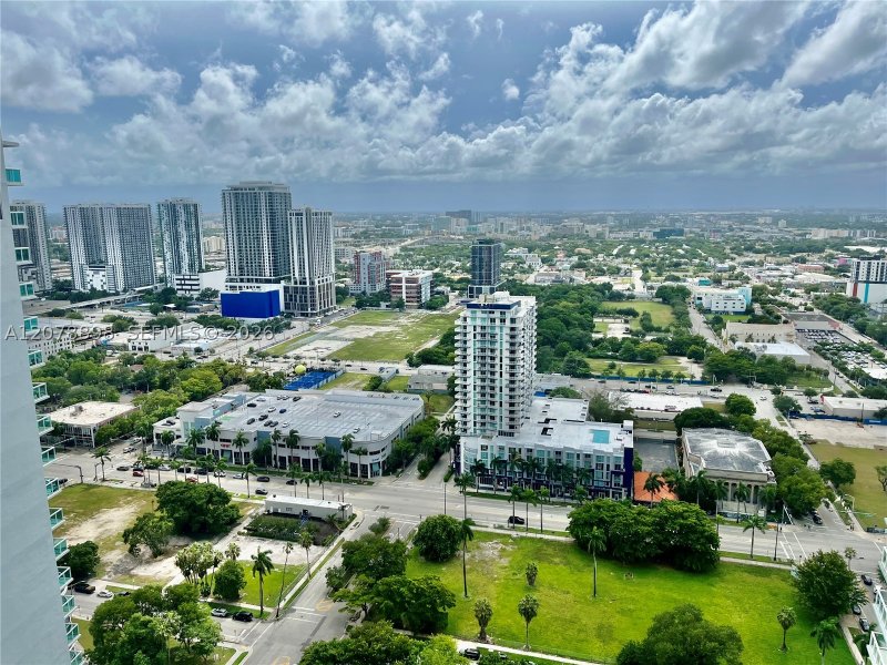 Condo for sale at 1800 Club 3710