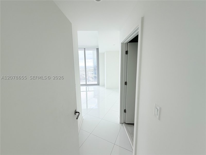 Comprar apartamento no Paramount Miami WorldCenter 3202