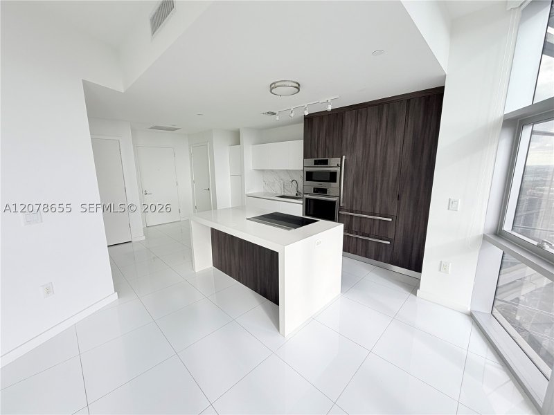 Comprar apartamento no Paramount Miami WorldCenter 3202
