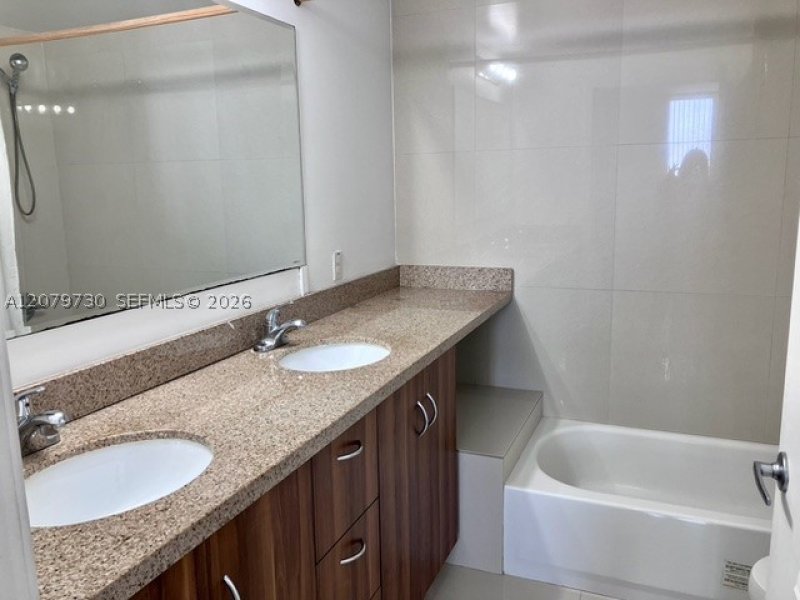 Apartment for rent at 23 Biscayne Bay 1502