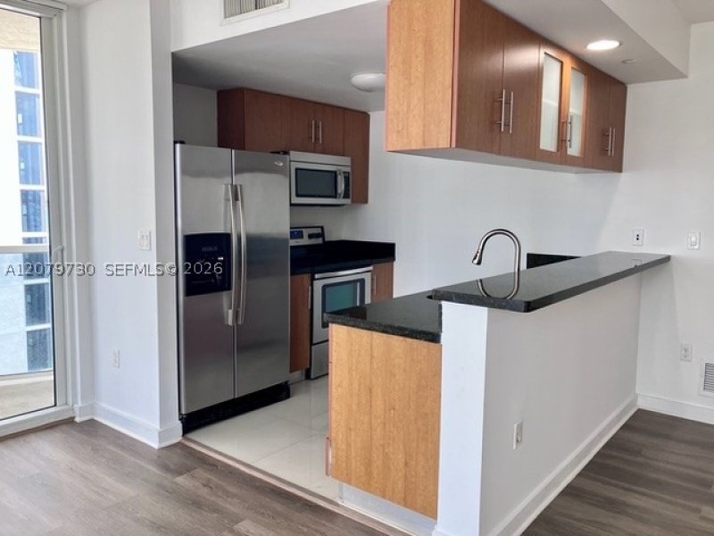 Apartment for rent at 23 Biscayne Bay 1502