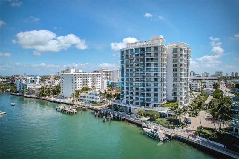 Condo for sale at Capri Marina Grande 902