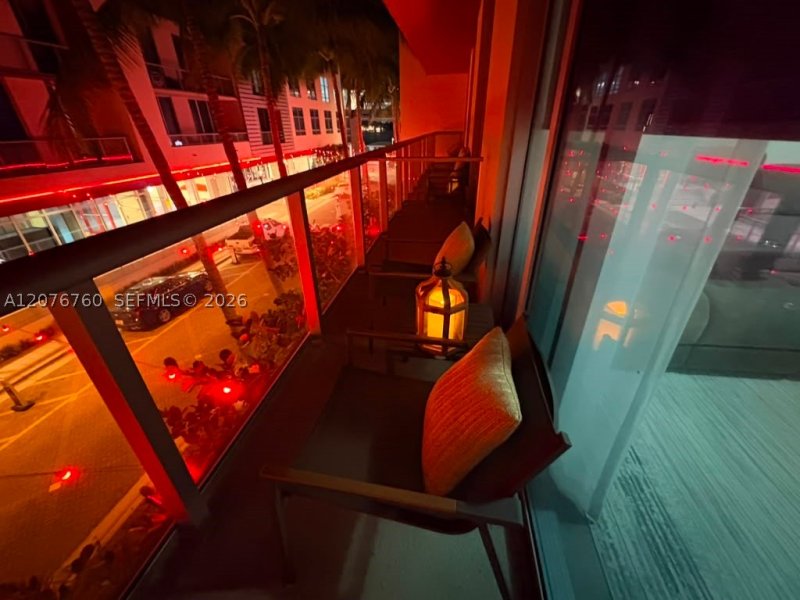 Condo for sale at Costa Hollywood N218