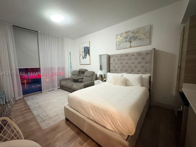 Condo for sale at Costa Hollywood N218