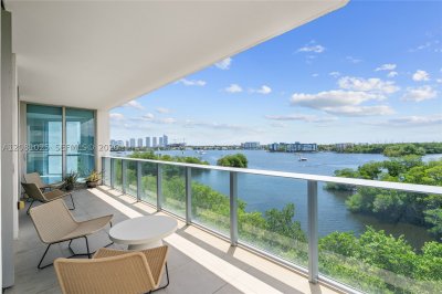 Marina Palms Yacht Club Apt #402