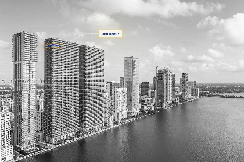 Comprar apartamento en Aria Reserve Miami 5507