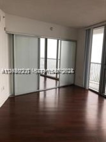 Apartment for rent at Opera Tower 3015
