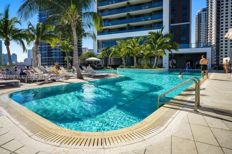 Condo for sale at Natiivo Gale Miami Hotel & Residences 2602