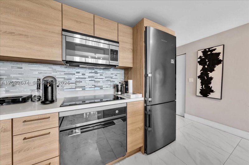 Property photo # 12