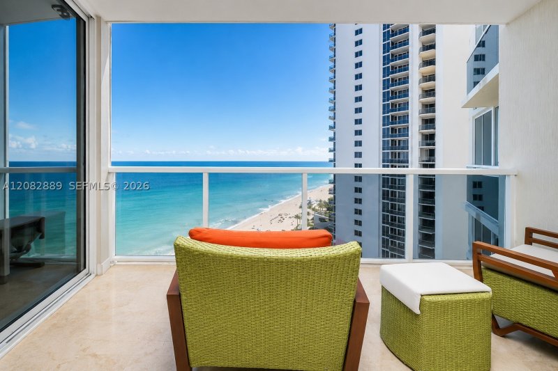Apartment for rent at Ocean Two 1602