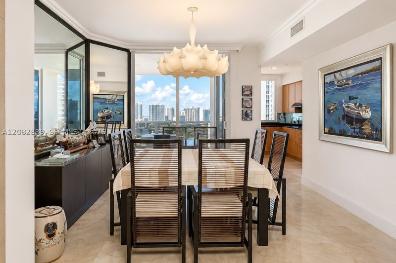 Apartment for rent at Ocean Two 1602
