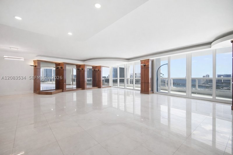 Comprar apartamento en The Grand A-3354