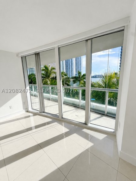 Aluguel de apartamento no Icon Brickell Tower I 417