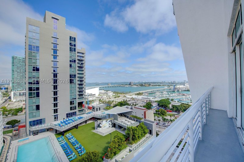 Condo for sale at Loft Downtown I UPH01
