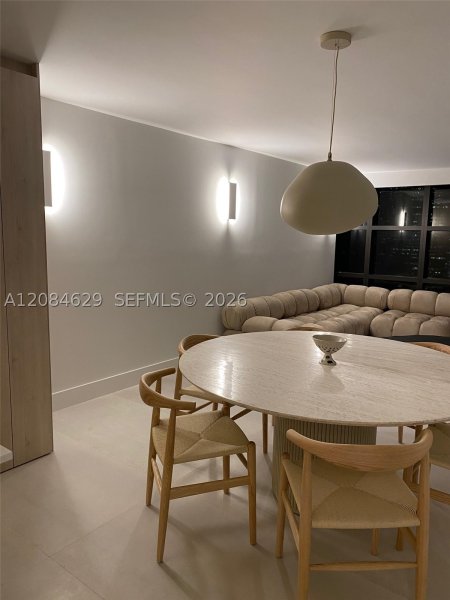 Aluguel de apartamento no Brickell Place B2411